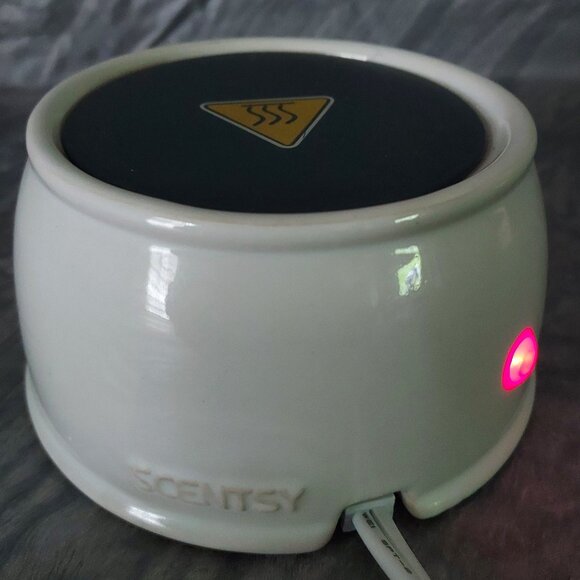 Scentsy  Warmer LOVE Wax ELEMENT Farmhouse Style Retired White / Brown Base Only - Picture 3 of 7